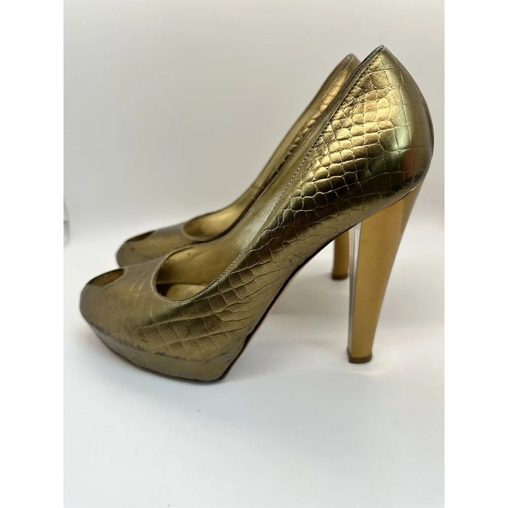 Casadei Made In Italy Croc Embossed Gold Leather Peep‎ toe Pumps 7